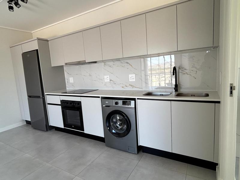 1 Bedroom Property for Sale in Sandown Western Cape